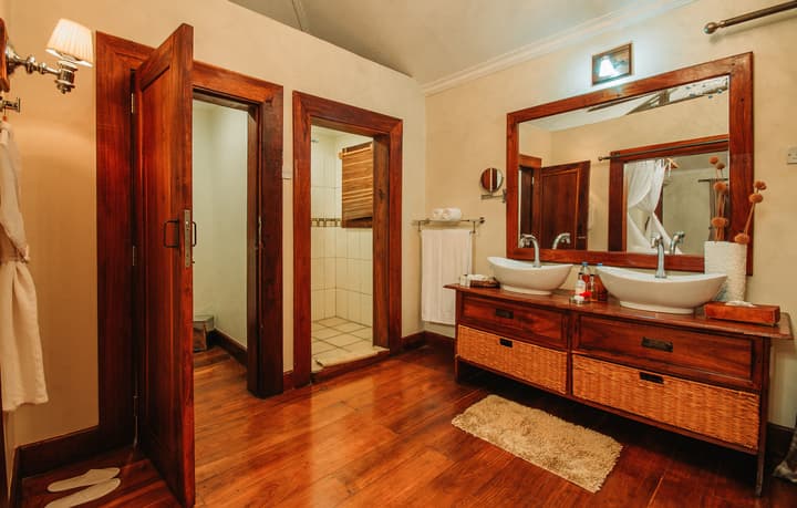 Escarpment Luxury Lodge