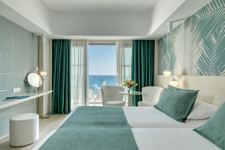 The Ivi Mare - Designed for adults by Louis Hotels