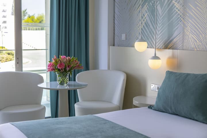 The Ivi Mare - Designed for adults by Louis Hotels