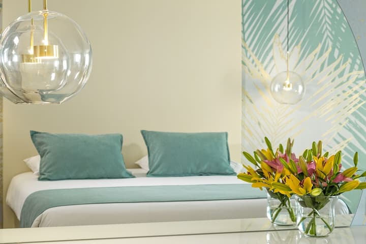 The Ivi Mare - Designed for adults by Louis Hotels
