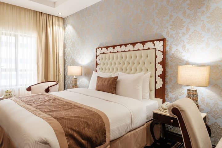 CRYSTAL PLAZA AL MAJAZ HOTEL