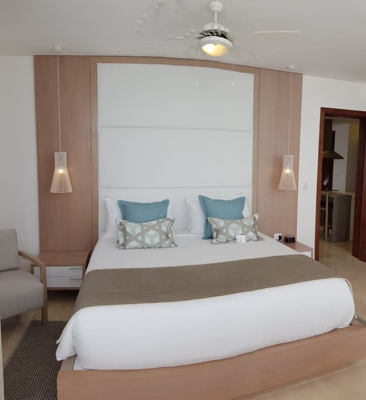 Sunrise Suites 1 BR