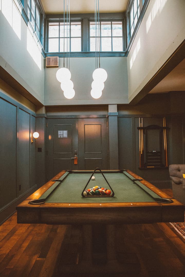 Crossroads Hotel
