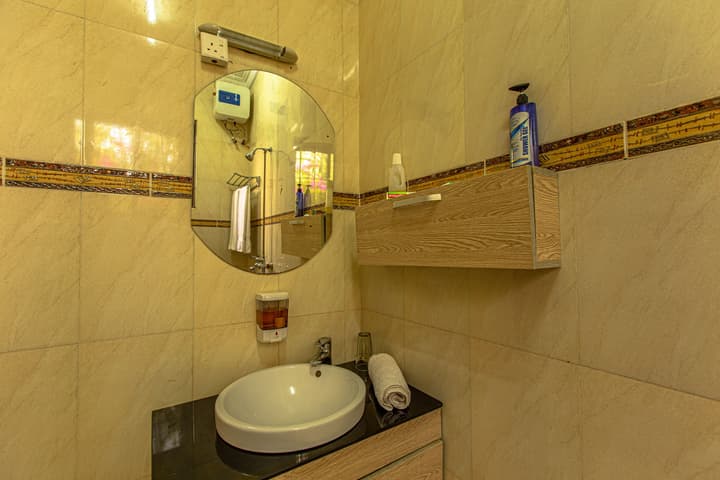 The Lahe Hotels