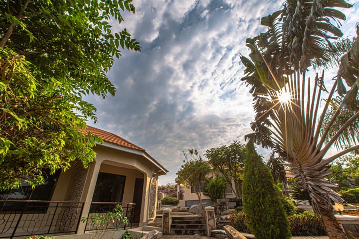 The Lahe Hotels