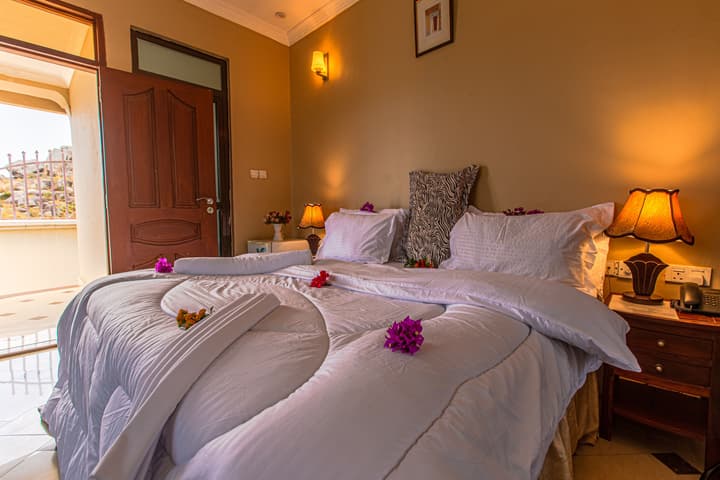 The Lahe Hotels