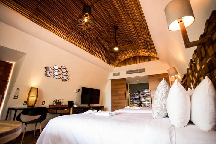 Mia Bacalar Luxury Resort & Spa