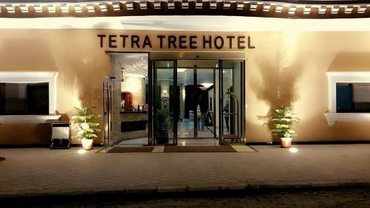 Tetra Tree Hotel