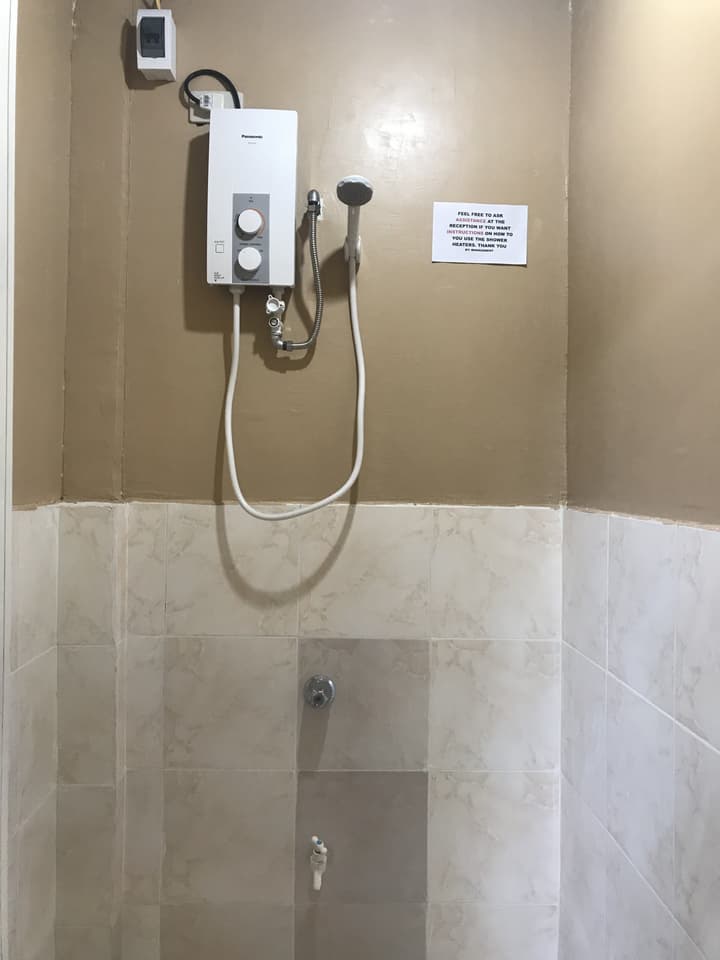 Malapascua Budget Inn