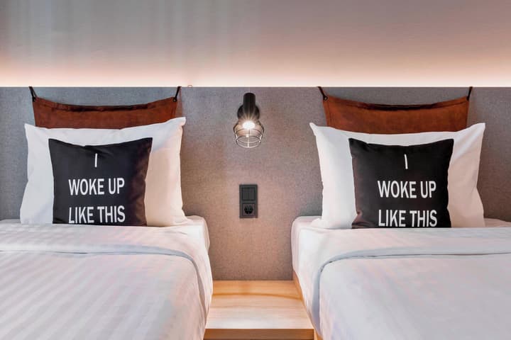 Moxy Frankfurt City Center