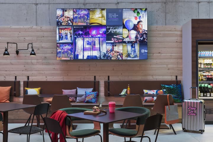 Moxy Frankfurt City Center
