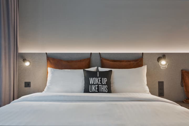 Moxy Frankfurt City Center