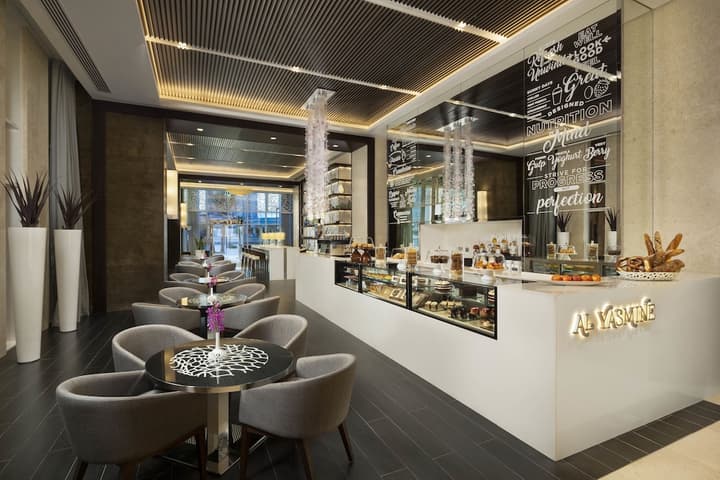 Beach Rotana Residences
