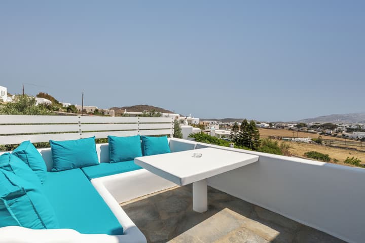 Mykonian Breeze