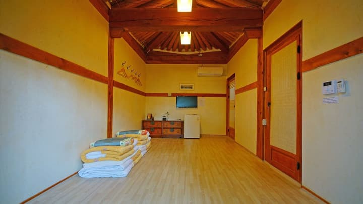 Sarangroo