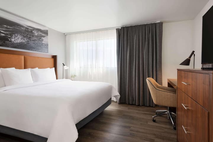 La Quinta Inn & Suites by Wyndham San Luis Obispo Downtown