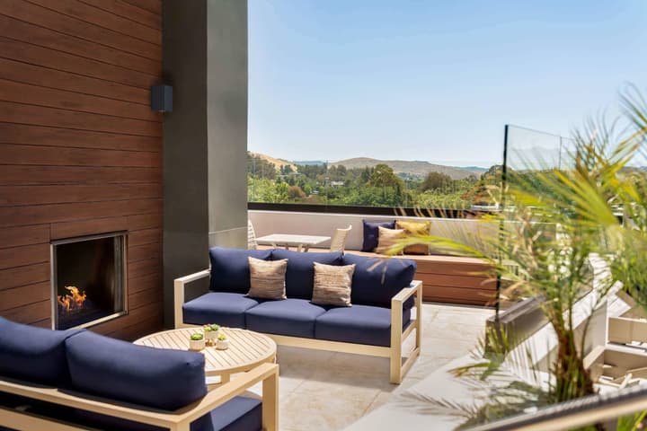 La Quinta Inn & Suites by Wyndham San Luis Obispo Downtown