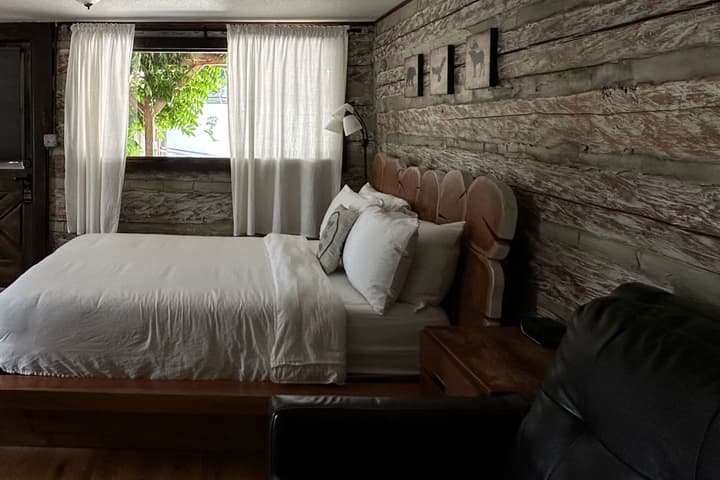 Paradise Village Hotel