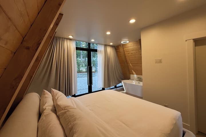 Paradise Village Hotel