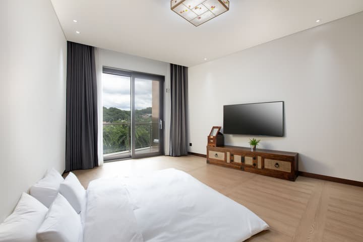 N Bridge Hotel