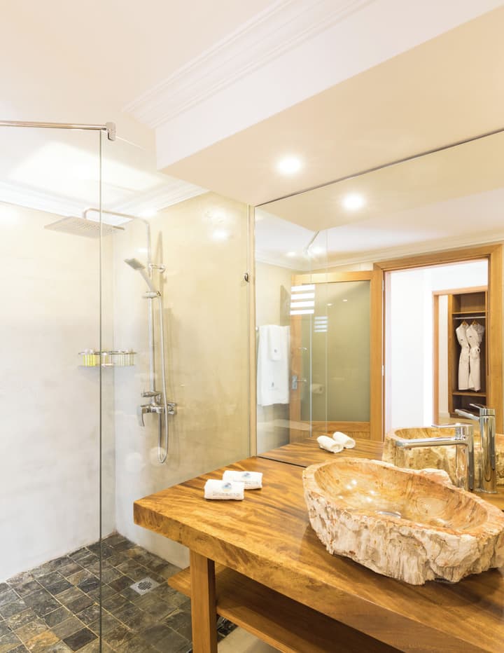 Seasense Boutique Hotel & Spa