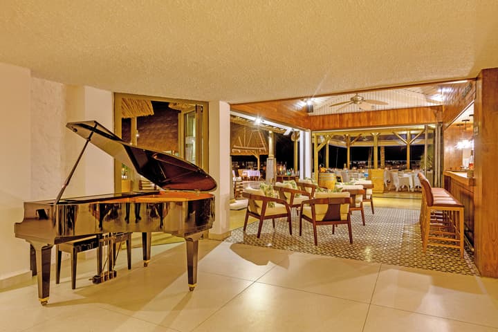 Seasense Boutique Hotel & Spa