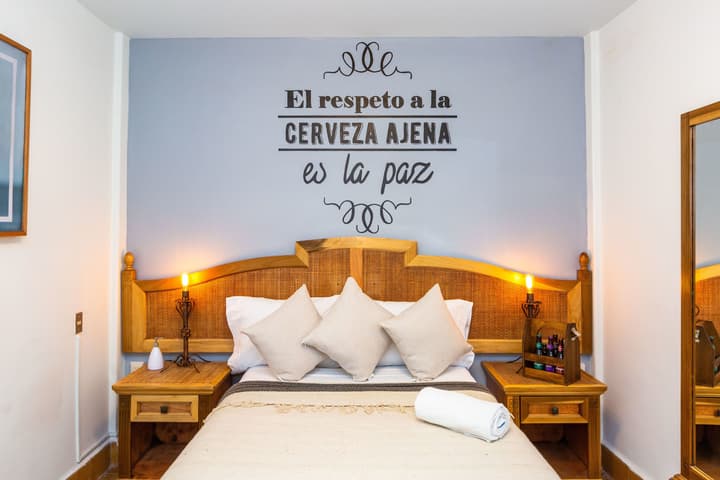 Mala Vecindad Beer Hotel