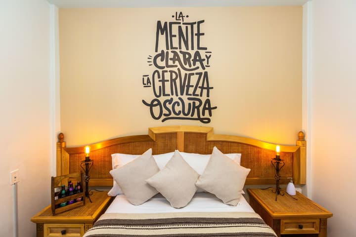 Mala Vecindad Beer Hotel