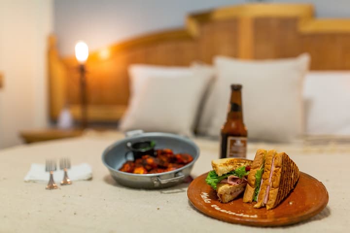 Mala Vecindad Beer Hotel