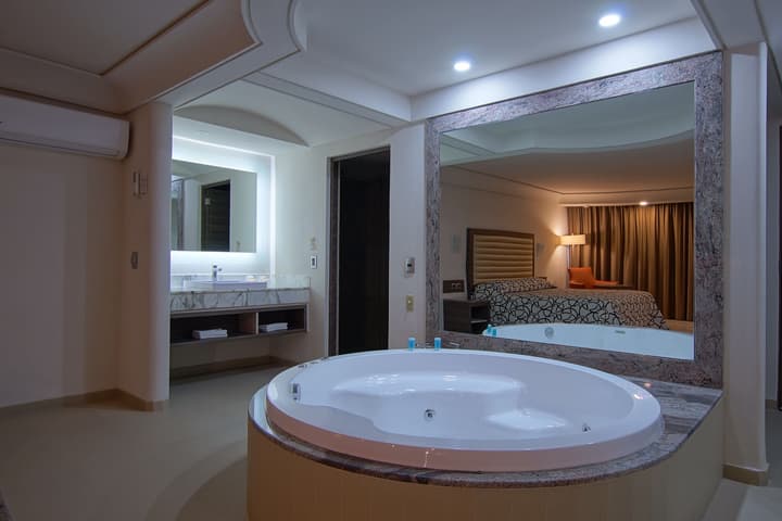Econo Express Hotel by Nokte Inn