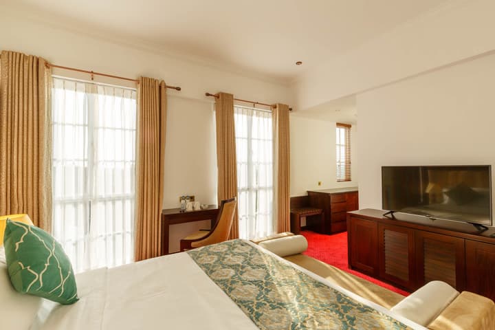 Trillium Boutique City Hotel