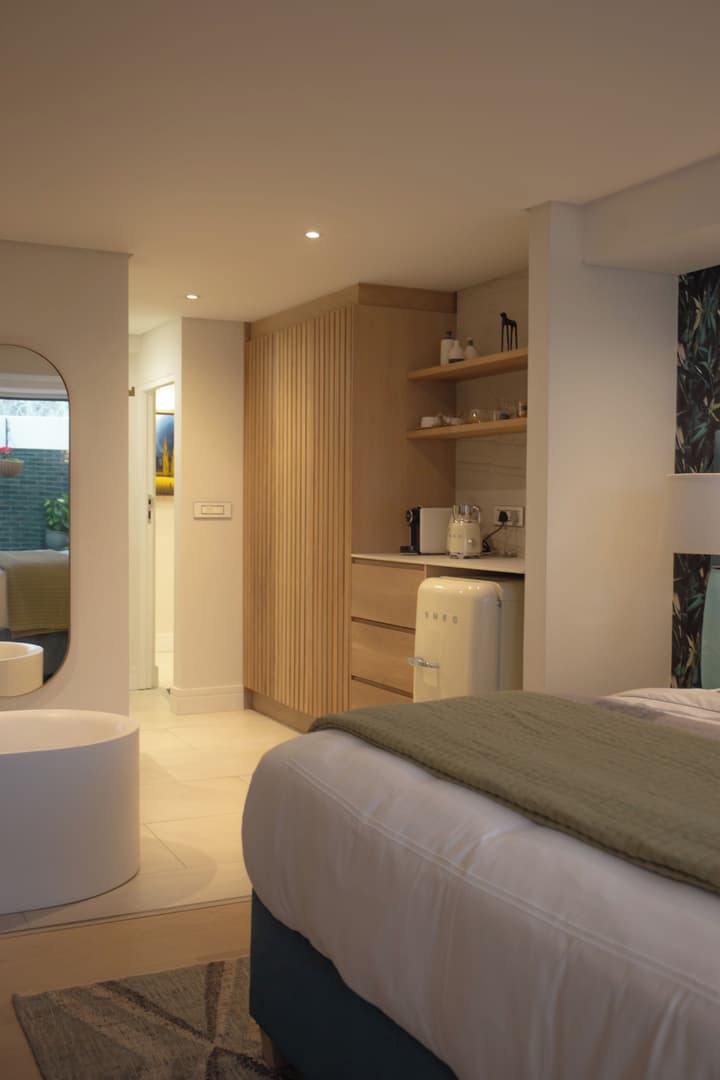 Le Petit Manoir Boutique Hotel