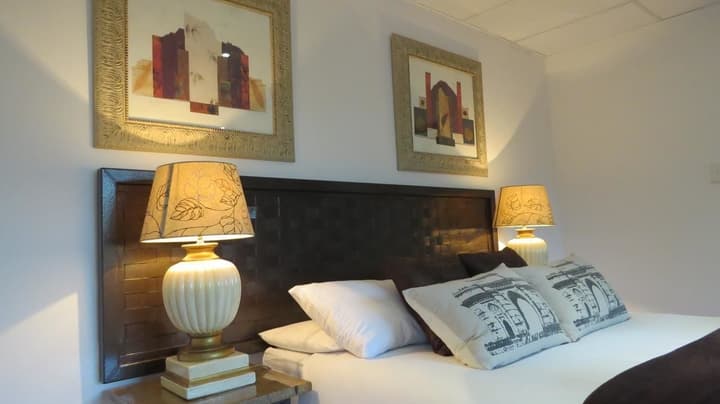 Pensao Guest Lodge
