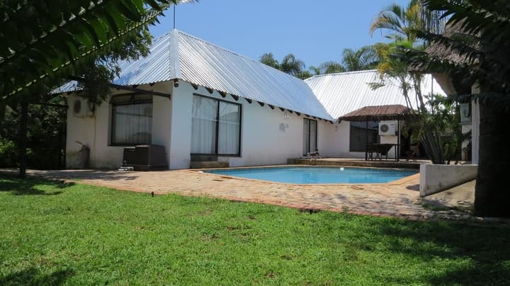 Pensao Guest Lodge