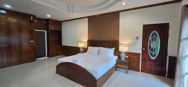 ROYAL PINEAPPLE HOTEL | A Welcome to Wealth and Good Fortune