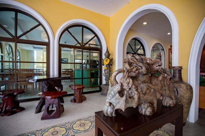 ROYAL PINEAPPLE HOTEL | A Welcome to Wealth and Good Fortune