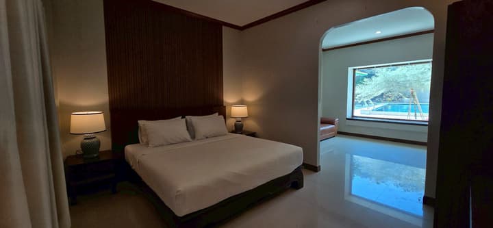 ROYAL PINEAPPLE HOTEL | A Welcome to Wealth and Good Fortune