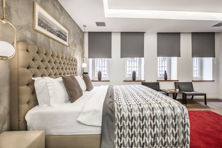 Ansen Suites