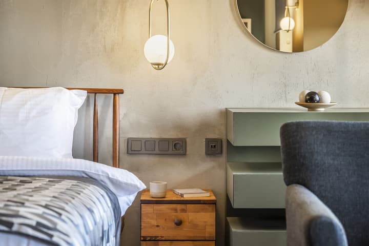 Ansen Suites