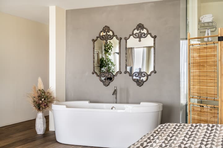 Ansen Suites