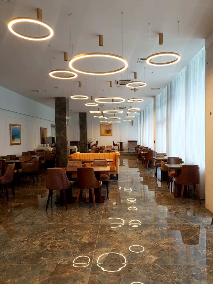 Hotel Corner