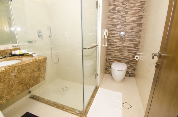 Al Murooj Grand Hotel