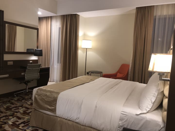 Al Murooj Grand Hotel