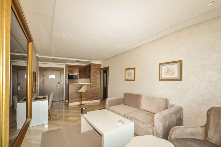 Suite Hotel Casa Diamond