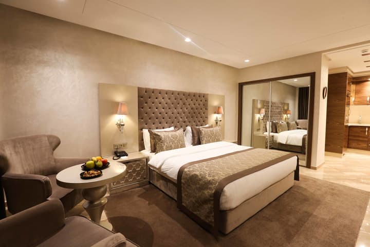 Suite Hotel Casa Diamond