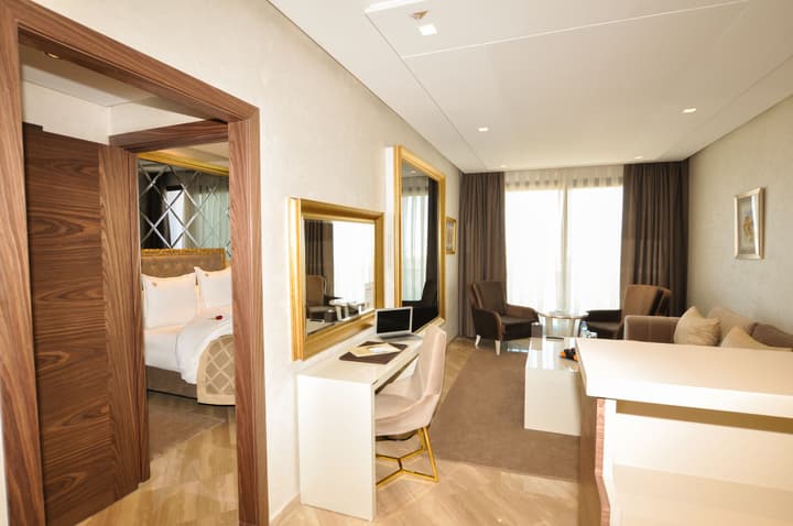 Suite Hotel Casa Diamond