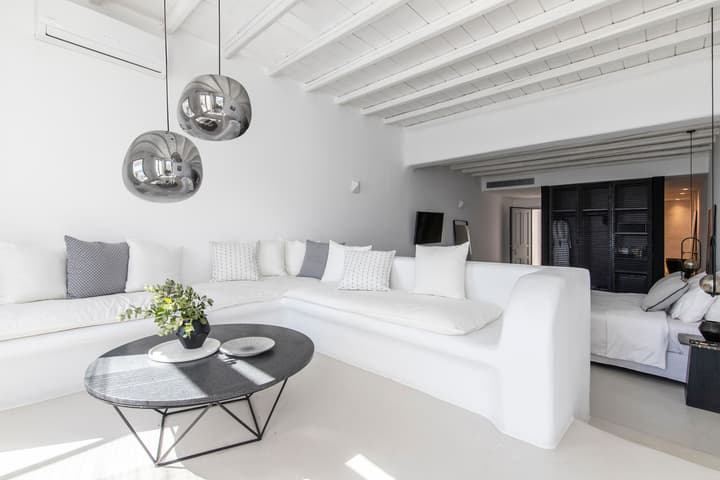 Nimbus Mykonos