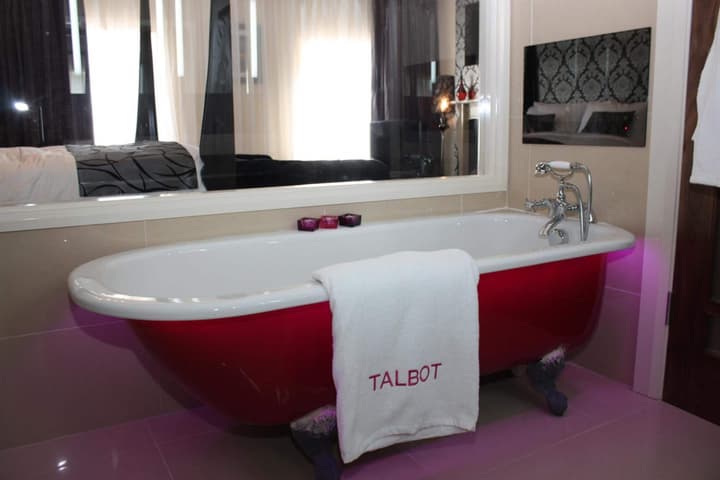 Talbot Hotel