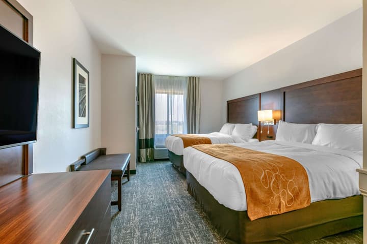 Comfort Suites North Tupelo