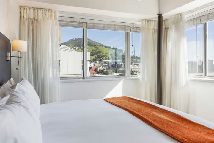 ONOMO Hotel Waterfront